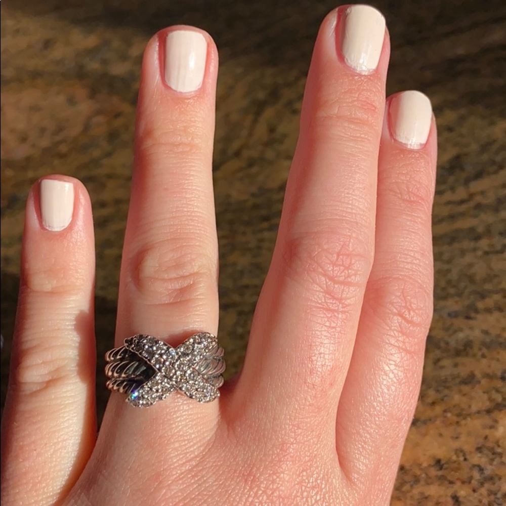 David Yurman silver and diamond ring pave